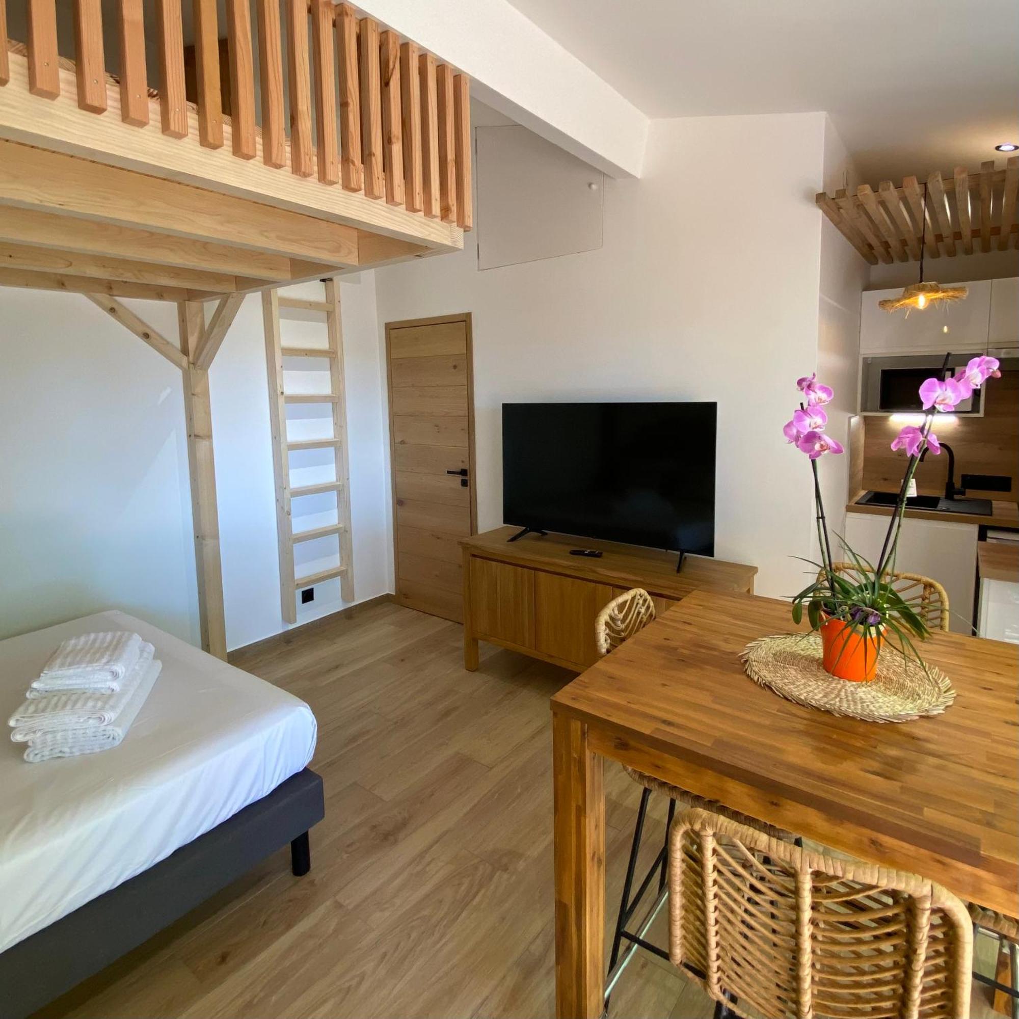 Les Jardins De L'Oustal Villa นาร์บอนน์ ห้อง รูปภาพ